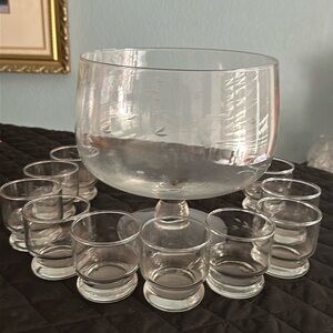 Princess House Hand Blown Crystal Punch Bowl with 10 Glasses and Ladle